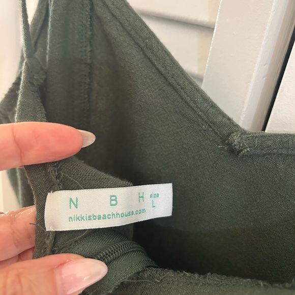 Sleeveless Green Tie-Waist Mini Dress with Ruffle Hem - Picture 8 of 9